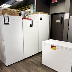 Freezers (Take It Home In Payments/ llévatelo a casa en pagos) 