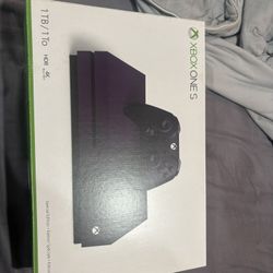 X-Box One S 1TB