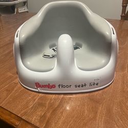 Baby chair $10
