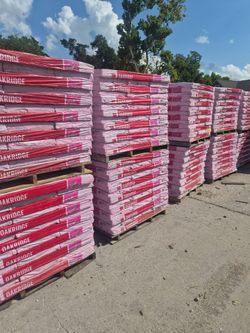 ONYX BLACK OWENS CORNING 30 year shingles
