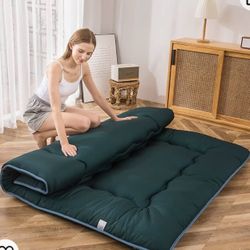 New MAXYOYO Japanese Floor Mattress Futon Mattress, Thicken Tatami Mat Sleeping Pad Foldable Roll Up