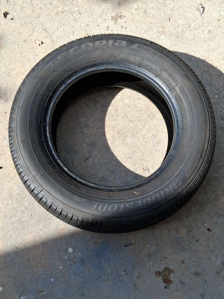 tire size 195/65R15 91H M+S.