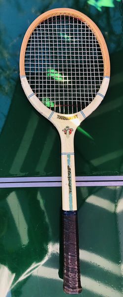 ViINTAGE RACKET