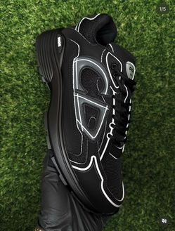 Dior shoes