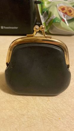 Flexible Rubber Purse