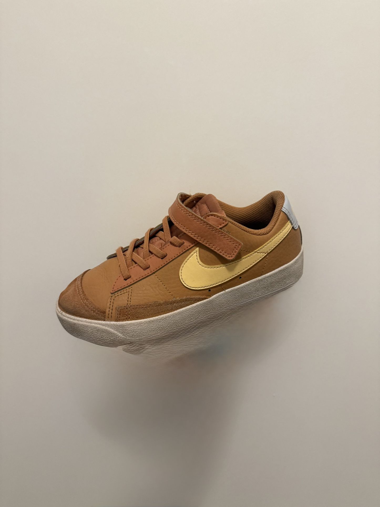 Nike Blazer Low '77 Little Kids' Shoes Amber/Melon/White Size 3Y
