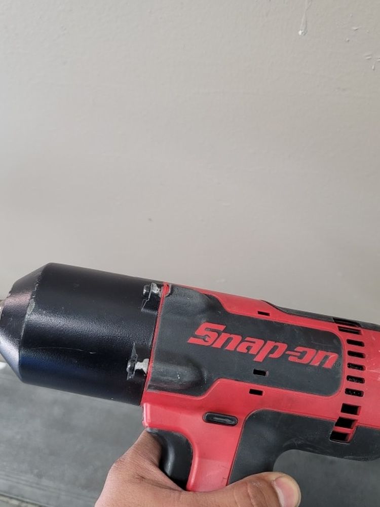 Snap On 18v Lithium Cordless Impact Wrench