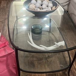 Pottery barn Coffee Table