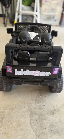 Kidzone remite operated truck