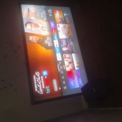 70 Inch  PROFESSIONAL l LED BACKLIT HD LCD DISPLAY