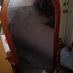Heirloom Old Mirror on Stand, Rotatable