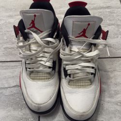 fire red 4’s