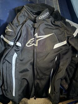 Motorcycle jacket