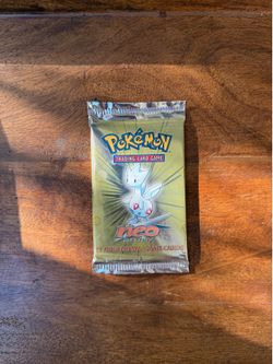 Neo Destiny Unlimited Sealed Togepi Booster Pack Unweighed