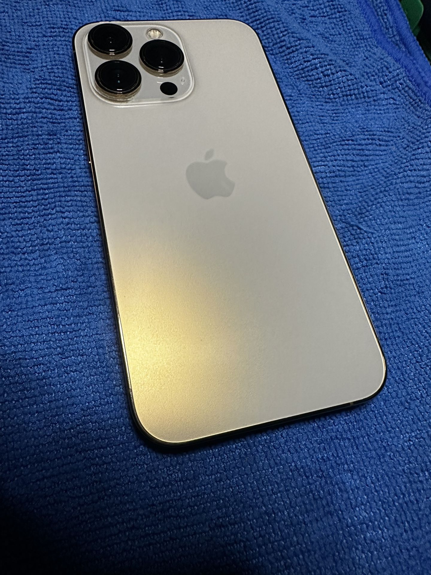 iPhone 13 Pro 256gb UNLOCKED