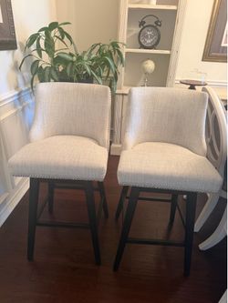 BAR STOOLS