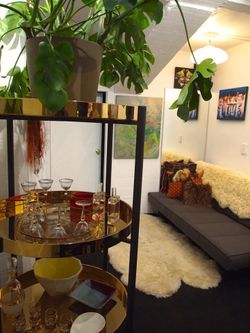 Brass & Iron 4 Tier Étagères - GORGEOUS !