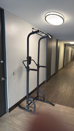 Pull-up workout equipment