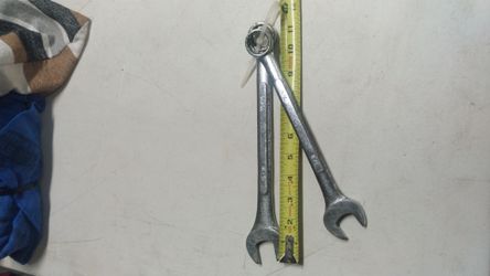 2 Wrenches