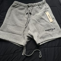 Essentials Shorts