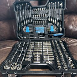 Socket Set