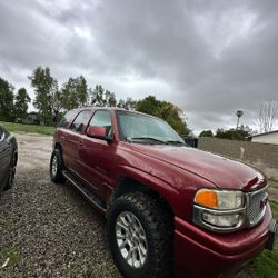 2003 GMC Yukon