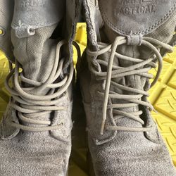 511 Military Boots - Size 7.5