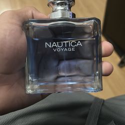 Brand new nautica voyage
