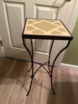 Plant Stand - Beautiful Stone Top