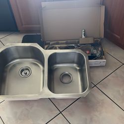 Stainless Steel Sink With Complete Fauset - Ready For Installation In Your Home