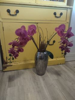 24-in tall home decor flowers
