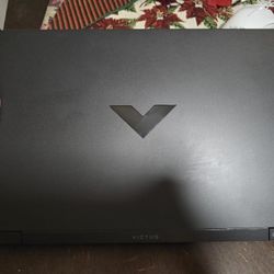 HP VICTUS GAMING LAPTOP 