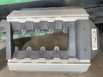5.0 Engine Cover Used