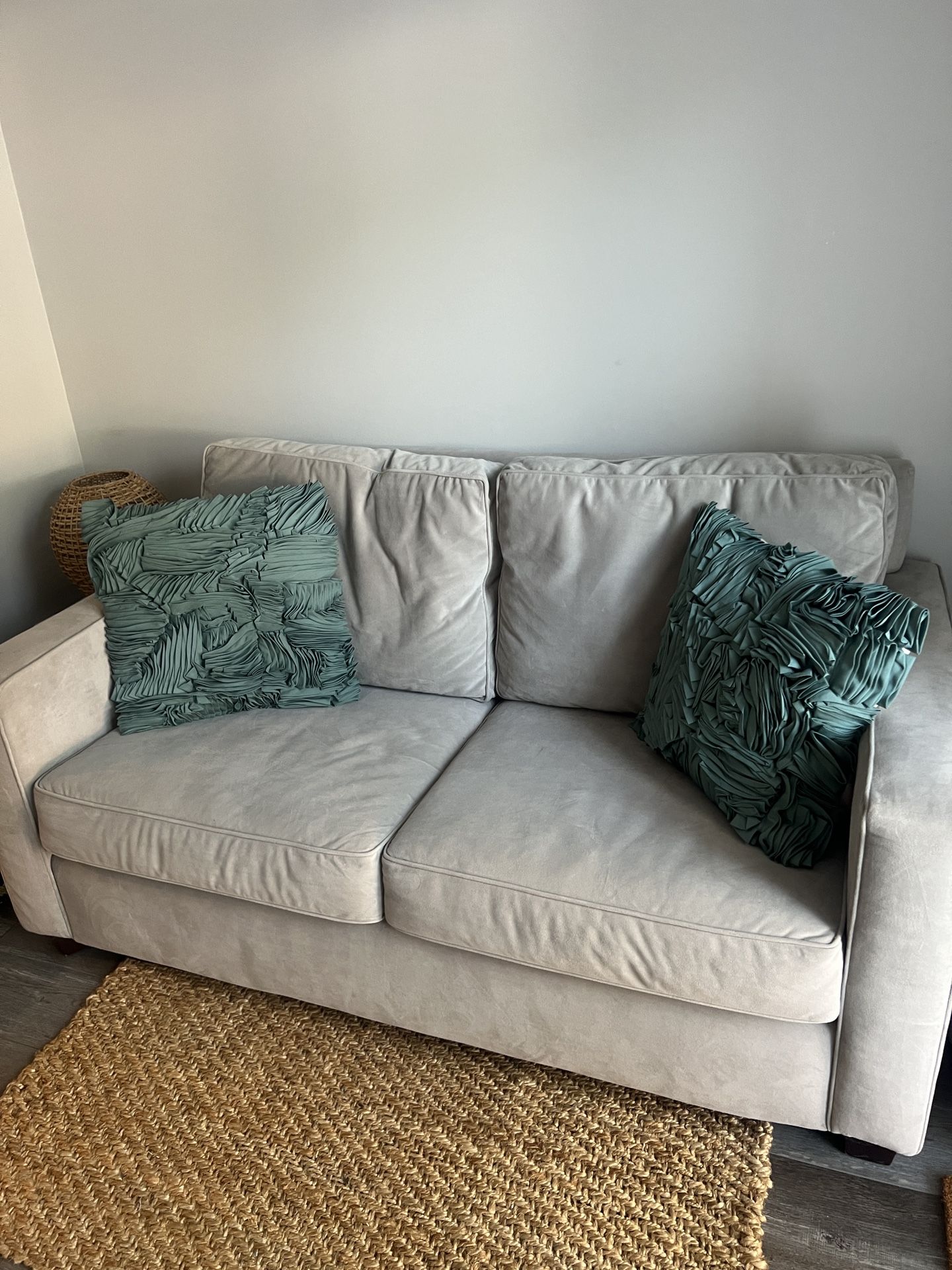 Small Sofa/Loveseat