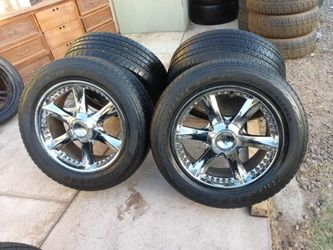 RIMS GIOVANNA 275/55R20...6 LUGS ..2 TIRES NO GOOD