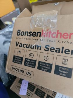 Vacuum sealer for food