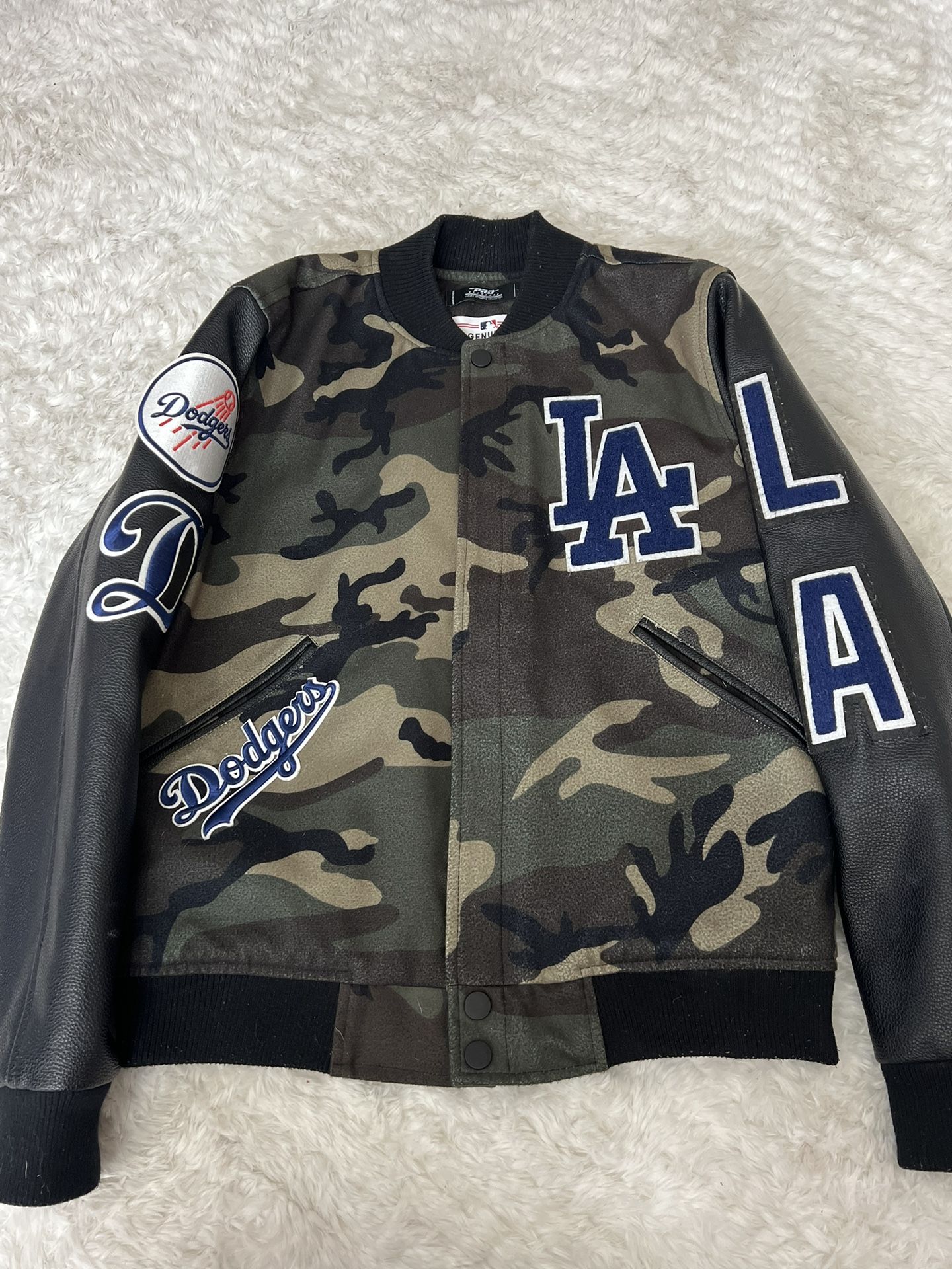 PRO STANDARD L.A DODGERS VARSITY JACKET 