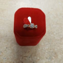 10k Rose Gold Diamond Chip Ring