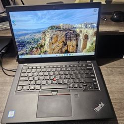**Holiday Special** Lenovo ThinkPad x390 - i7 8th Gen,16gb Ram,512 SSD, Touchscreen 

