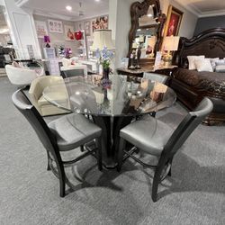 5 Pc Dining Table🎉🎉🎉