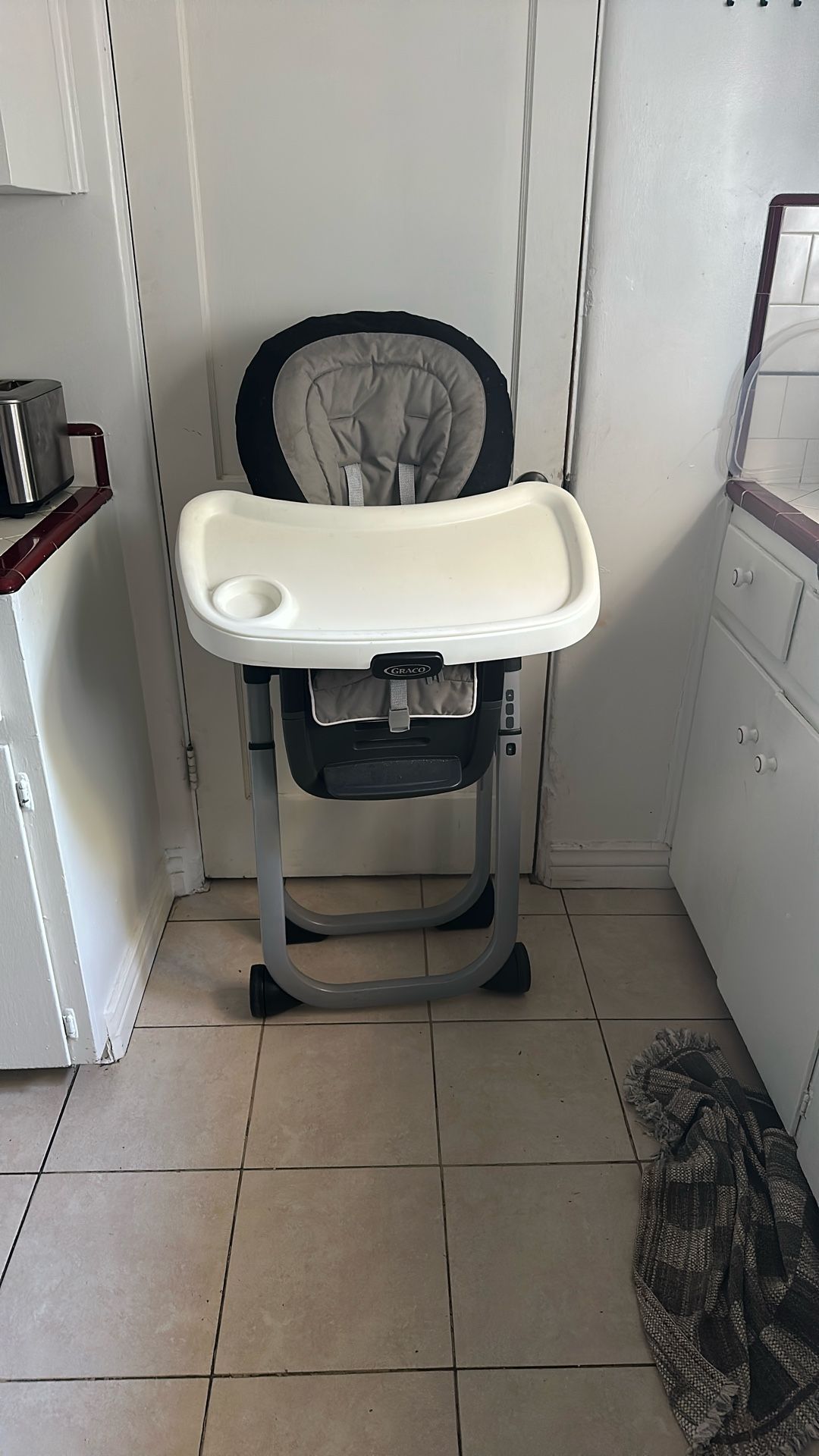 High Chair 