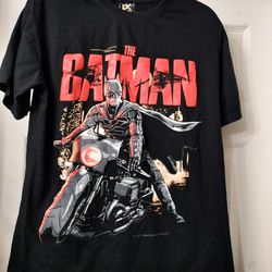 Modern Vintage Style Batman T Shirt Size Large