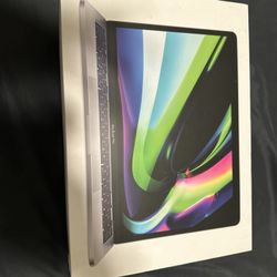 MacBook Pro Box 