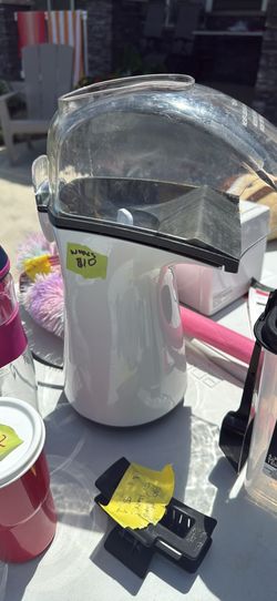 Popcorn maker