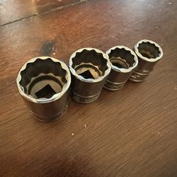 Snap On 3/8" Drive 12-Point SAE Flank DriveShallow Socket Set