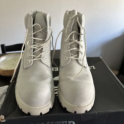 LIMITED RELEASE Ghost White Timberlands (rarely wore)