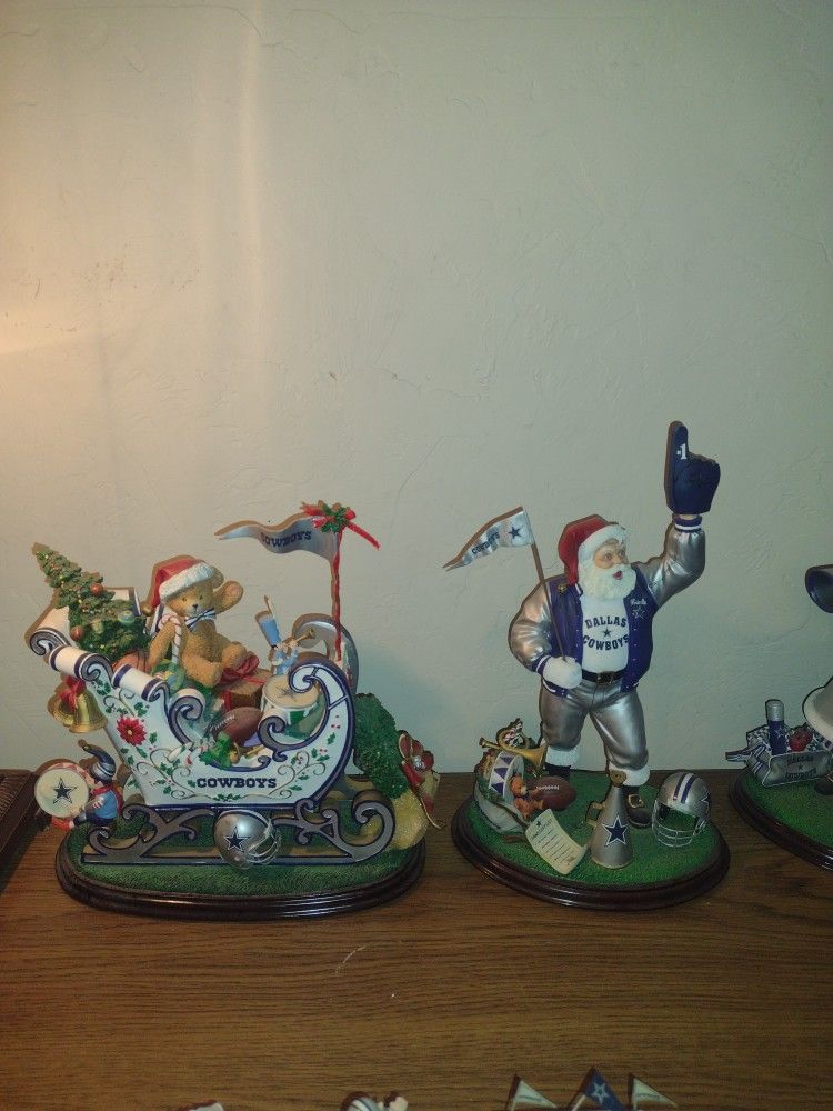 26 Piece Dallas Cowboys Porcelain Collection By GARY  PATTERSON Danbury Mint 