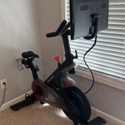 Peloton Bike