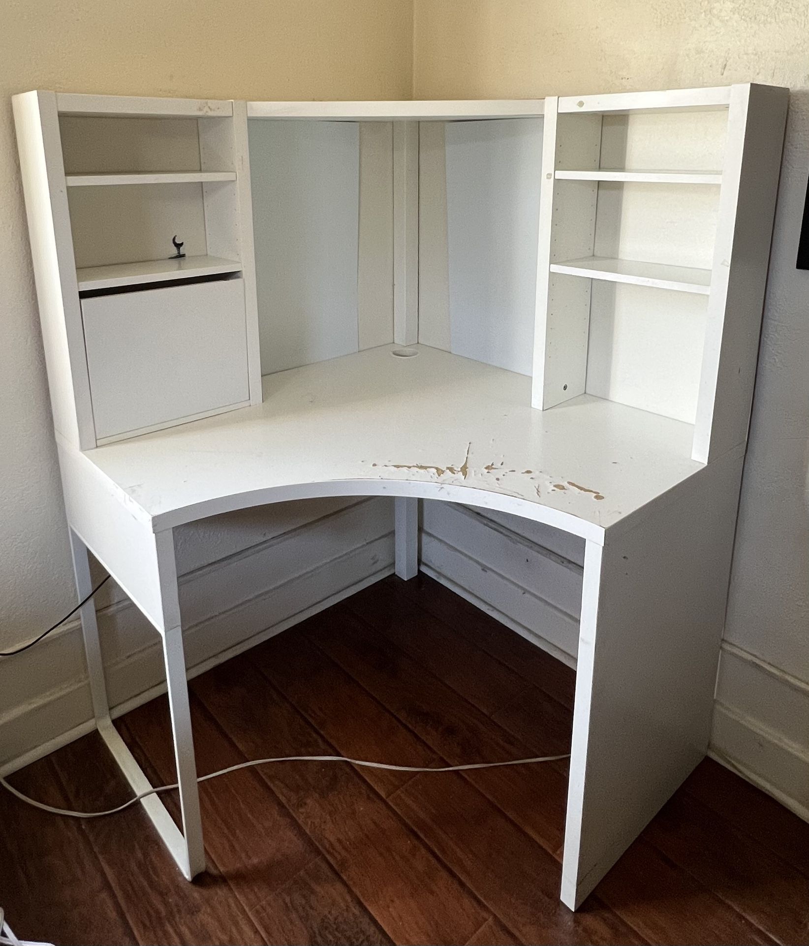 IKEA Corner Workstation (White) with shelves