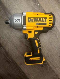 Dewalt 20v XR High Torque Impact Wrench
